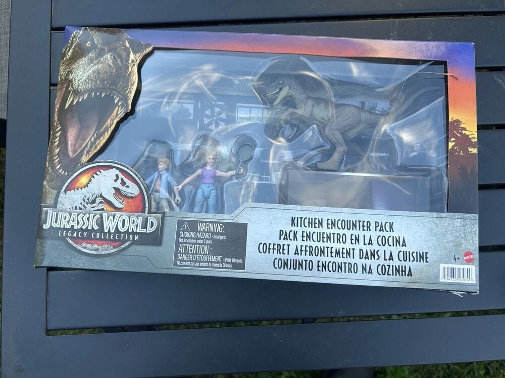 Jurassic World Legacy Collection Kitchen Encounter Pack Tim & Lex Murphy 2021